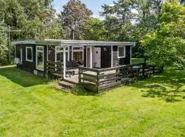 2 Bedroom Gorgeous Home In Holbæk