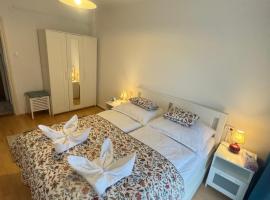 Ibolya Nyaralóház Fonyód, hotel v destinaci Fonyód