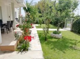 Holiday home Davorka with garden and barbecue