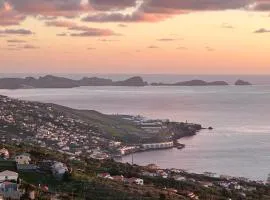 Sea View Andrade 3 Bedroom House