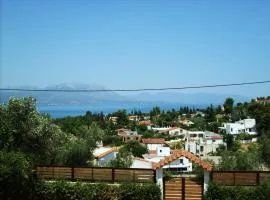 Sea view house I