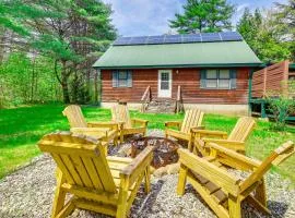 Peaceful Family Cabin on Schroon River!