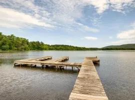 Fire Pit and BBQ Lake Guntersville Family Home