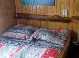 Pronájem dřevěného mobilheimu Štít, hotel v destinaci Chlumec nad Cidlinou