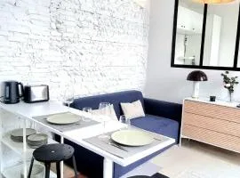 Grand studio avec terrasse - Gare - Metro - Wifi