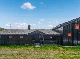 Cozy Home In Hemsedal With Sauna