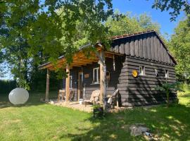 Gite La Chouette, H&uuml;tte in Beyssac