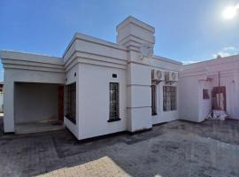 Kimberland Guesthouse Block 8, hótel í Gaborone
