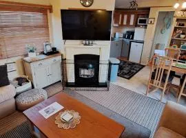 Golden Sands Towyn Seaside Caravan - Sleeps 6