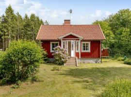 Holiday Home &Aring;kekvarn Sn&auml;rjet by Interhome, casa de campo em Olofstr&ouml;m