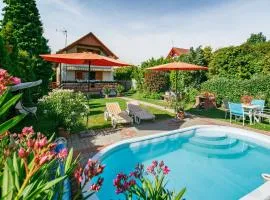 Holiday Home Flamingo by Interhome
