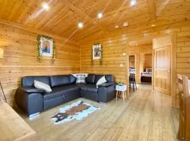 Magnolia Lodge-Uk46280