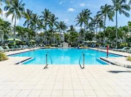 Indigo Reef #1 - Captain`s Cure- Luxury Waterfront Villa, 31' Dock
