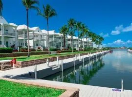 Indigo Reef #10 - Sunset Bay - Luxury Waterfront Villa, 31' Dock