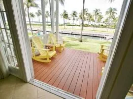Indigo Reef #17 - Plane Fun - Luxury Waterfront Villa, 31' Dock