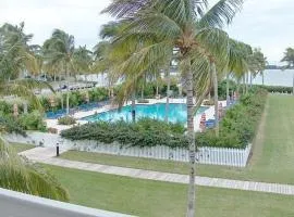 Indigo Reef #39 - Sunset House- Luxury Waterfront Villa, 31' Dock