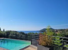 Architect-designed villa, overlooking Agay Bay