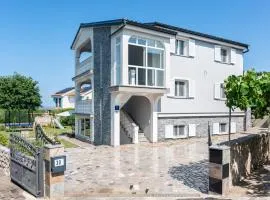 Mitros Apartment
