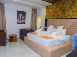 Proximus Hotel and Suites, hotel in Owerri