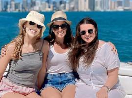 The Hollywood Hostel, hotel in Hallandale Beach