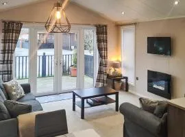 Jasmine Lodge