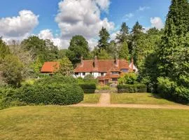 Ridge Hill Manor