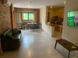 Apartemento nuevo totalmente amueblado en zona muy tranquila y segura 75 m2 con balcon y plaza de aparcamiento