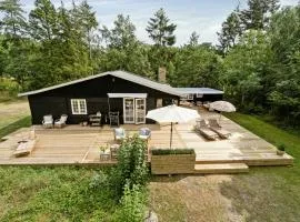 Cozy Summerhouse On Bornholm