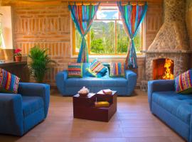 Watzara Wasi Cottage cerca de Cuicocha, chalupa v destinaci Cotacachi