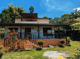 Lume refugio, hotel v destinaci Envigado