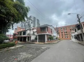 Casa al lado de Multicentro