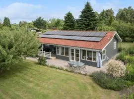 3 Bedroom Beautiful Home In Vordingborg