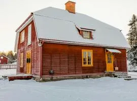 Turn-Of-The-Century Villa Near Vasaloppet Trail