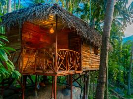 Wooden Eco Cottage, cottage in Katiyawa