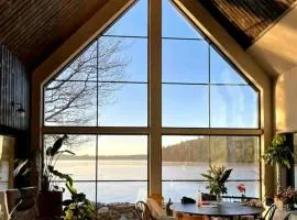 Private Cabin By The Lake With Private Pier