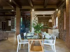 Lovely Villa With Pool In Montagnola Senese