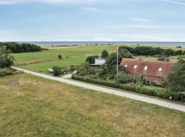 Experience The Sea And Starling Murmuration, family hotel in Kolby Kås