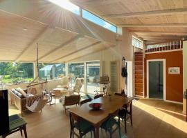 Dream Home On Møn With Sea And Star View, Hotel in Stege