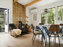 Forest Vibe And Idyll On Møn, hotel sa Stege