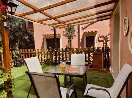 Matina's Village Getaway, hotel a Antipernoí