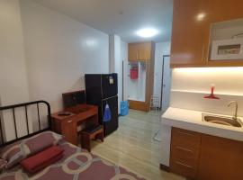 Skyblue Boarding House Rental, hostel em Ipil