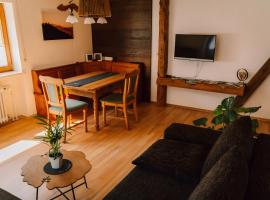 Ferienwohnung Bästenbach, hotel v destinaci Bad Peterstal-Griesbach