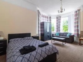 Thornbury Guest House Room 1