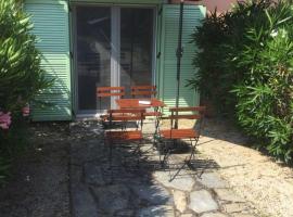 Harmony House Corfu, hôtel à Kynopiástai