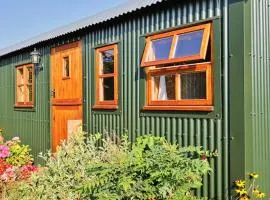 Finest Retreats - Shepherds Lodge at Morrells Wood