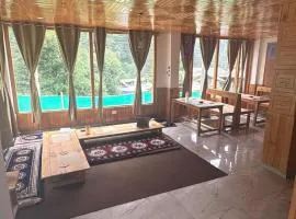 The Pahadi Soul Stay and Café