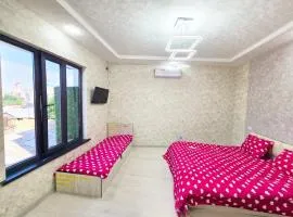New 2 rooms Apartment for 5 persons with kitchen Wifi, TV, WC
