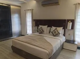 Honeybee Resort