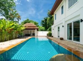 Baan Kaja Villa by Lofty
