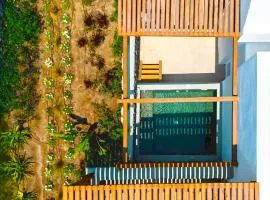 180 Suites - SOLRISE